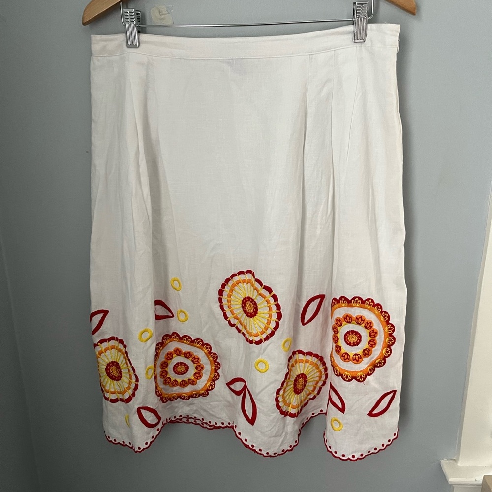Madison Studio vintage White A-Line Knee-Length Skirt